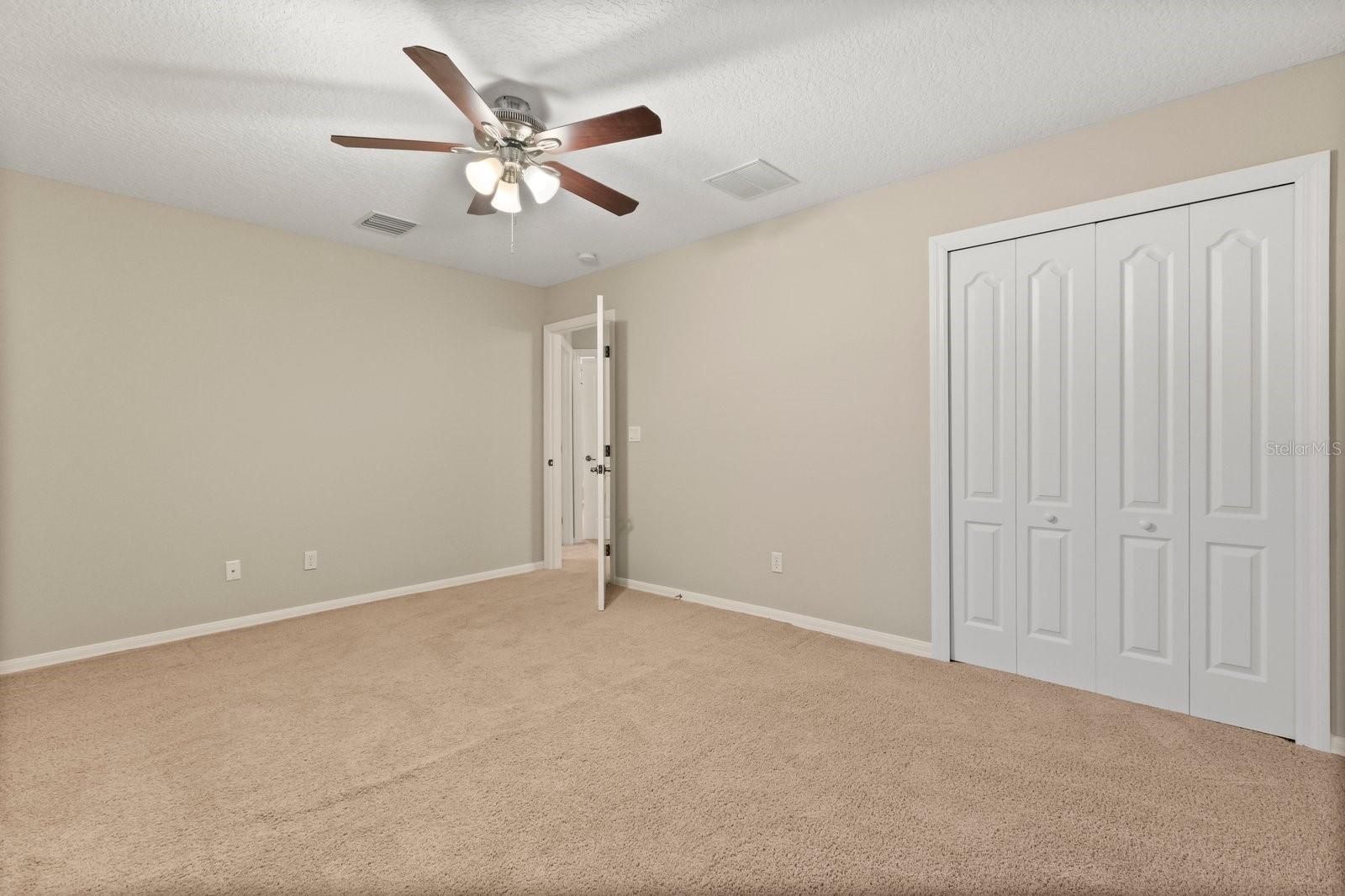 Image 21 of 35 For 57 Valleywood Drive