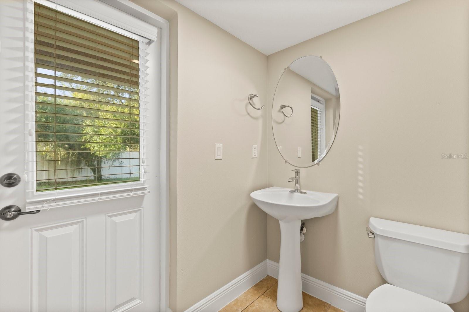 Image 26 of 35 For 57 Valleywood Drive