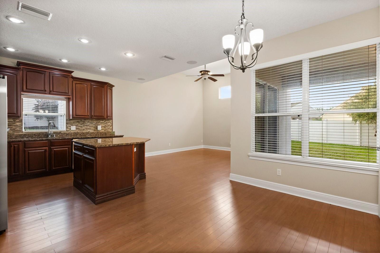 Image 9 of 35 For 57 Valleywood Drive