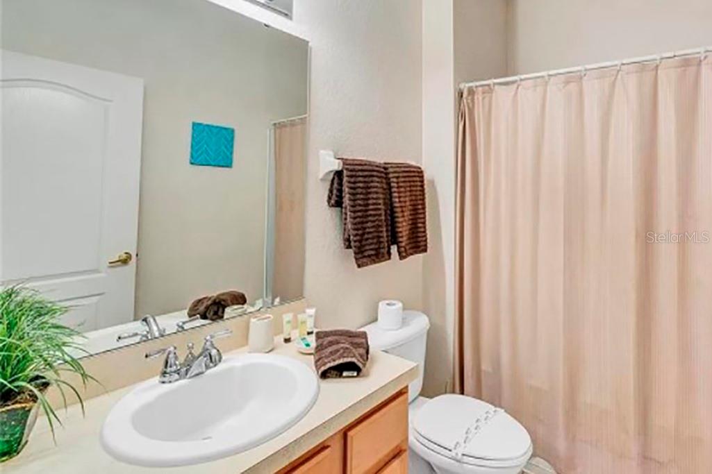 Image 10 of 18 For 2420 Caravelle Circle