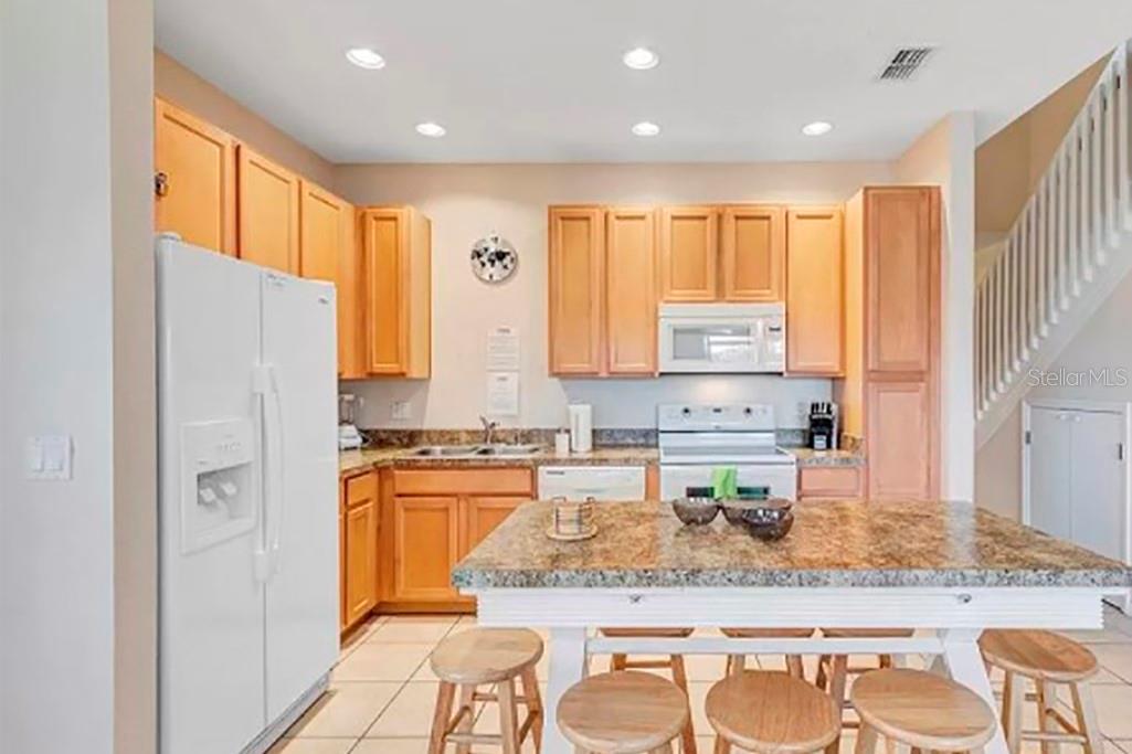 Image 8 of 18 For 2420 Caravelle Circle