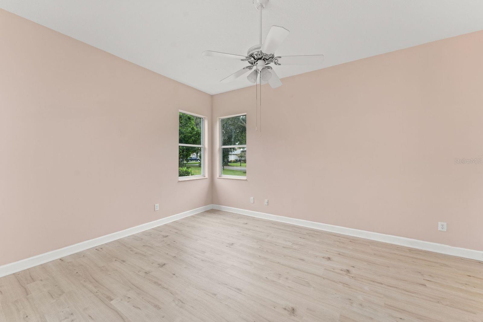 Image 14 of 38 For 1380 Tadsworth Terrace