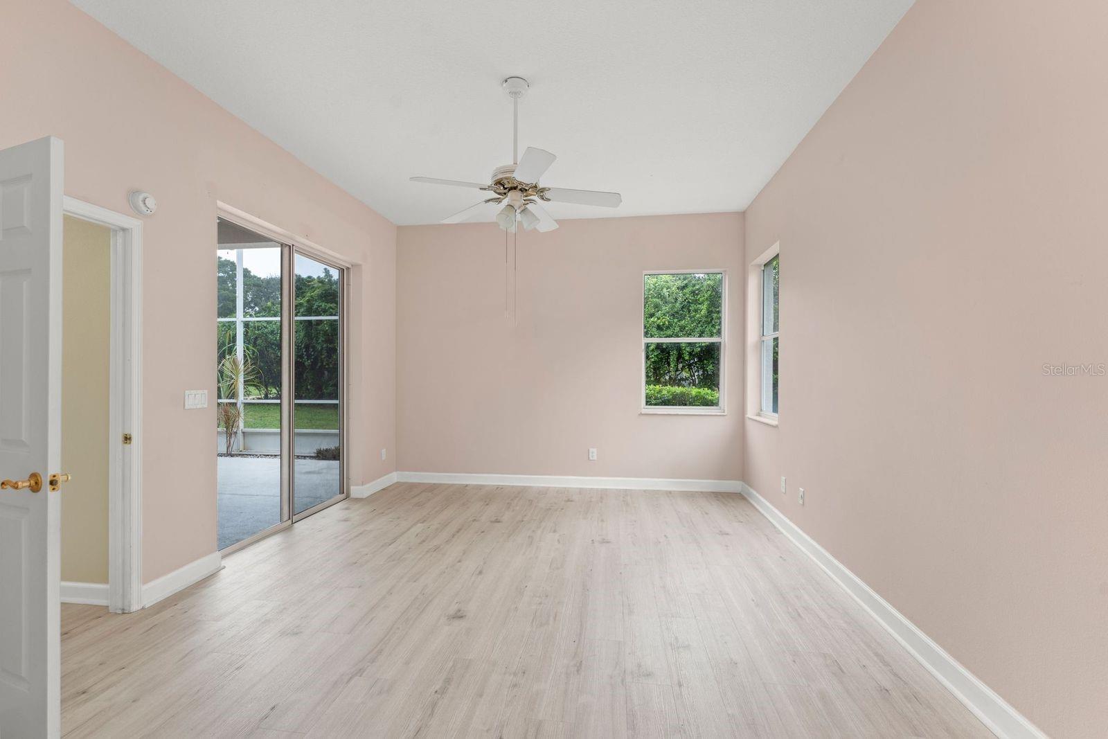 Image 15 of 38 For 1380 Tadsworth Terrace