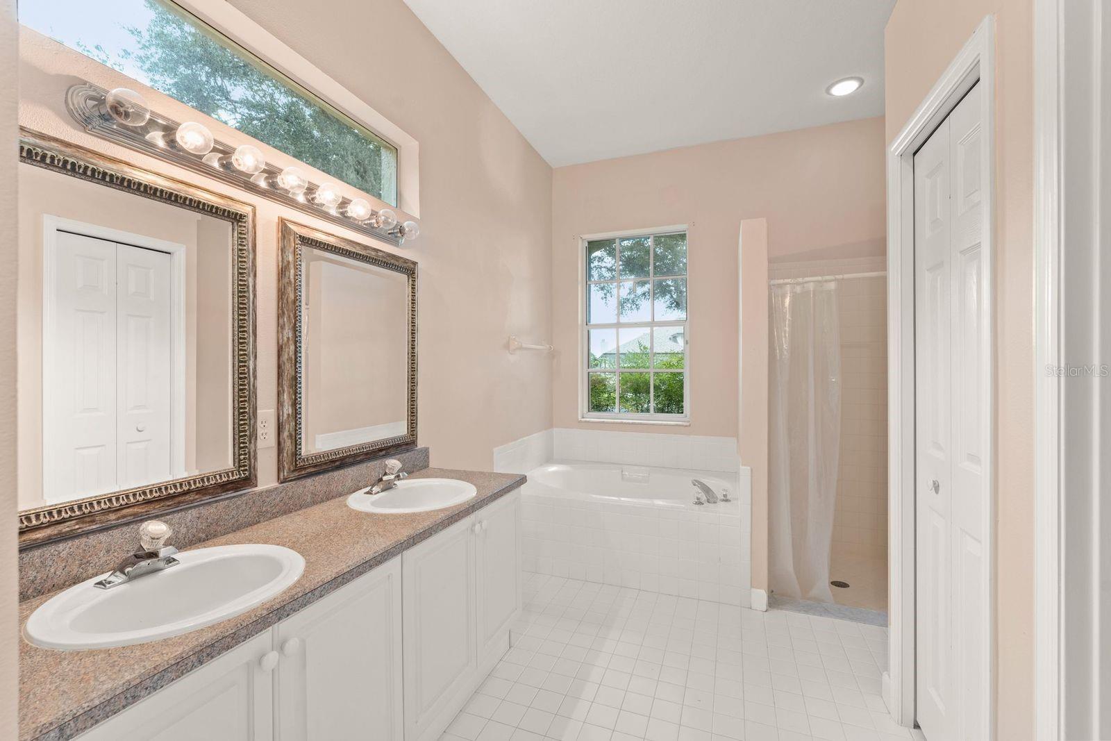 Image 18 of 38 For 1380 Tadsworth Terrace