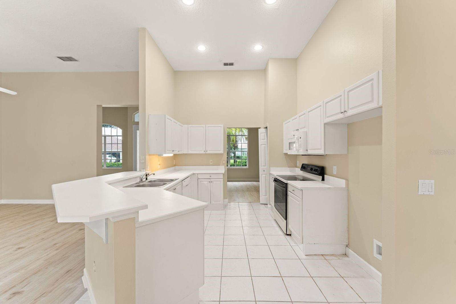 Image 20 of 38 For 1380 Tadsworth Terrace