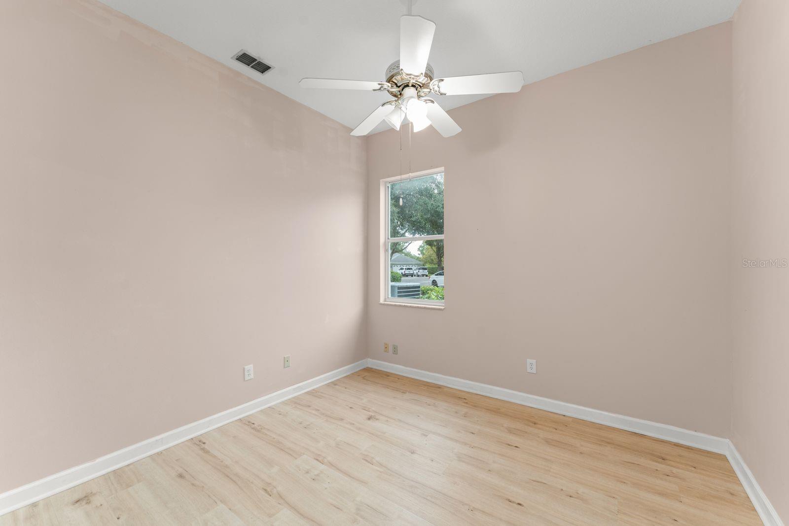 Image 27 of 38 For 1380 Tadsworth Terrace