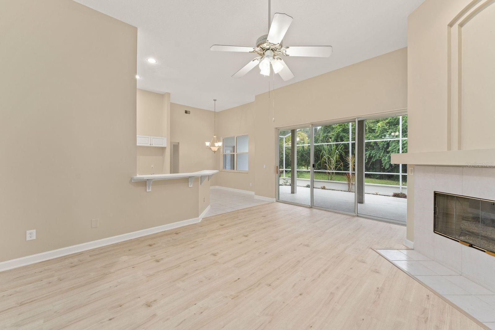 Image 9 of 38 For 1380 Tadsworth Terrace