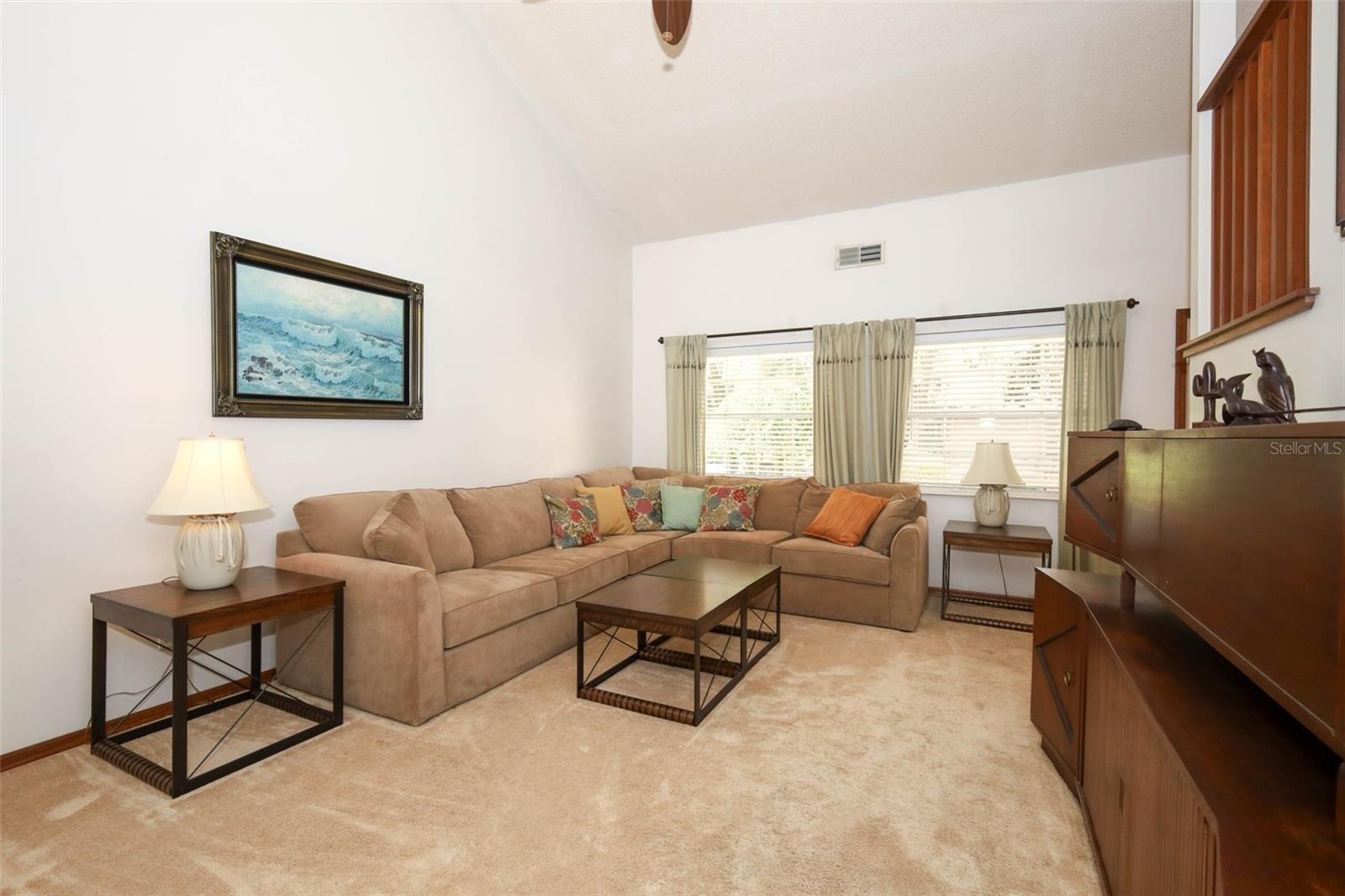 Image 7 of 63 For 1628 Lawndale Circle