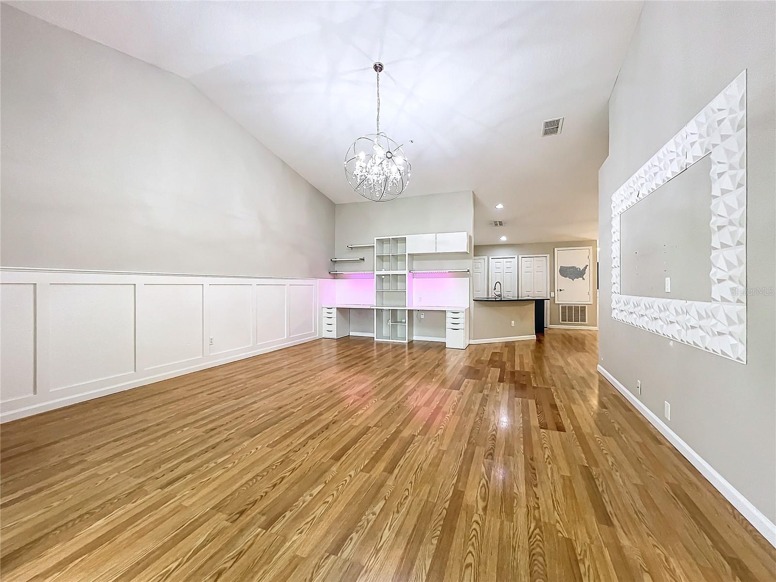 Image 31 of 83 For 2525 San Tecla Street 104
