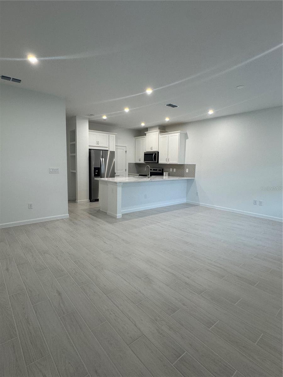 Image 3 of 30 For 1314 Tarflower Drive