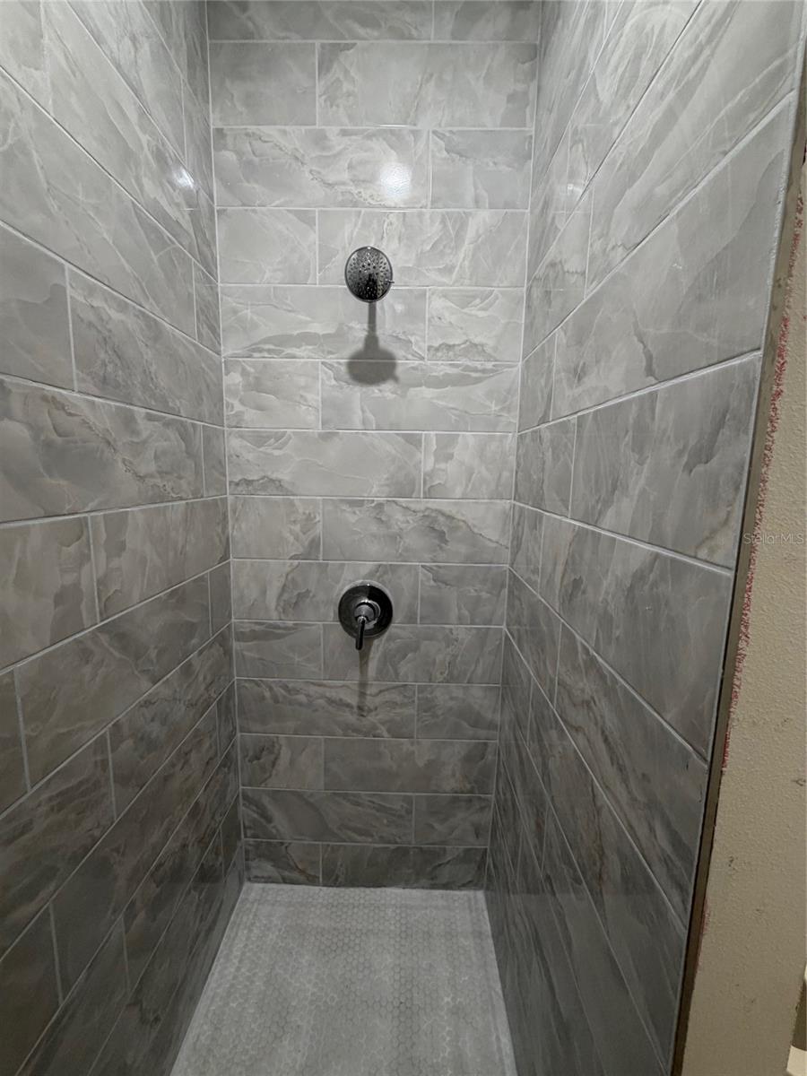 Image 8 of 10 For 865 3rd Street