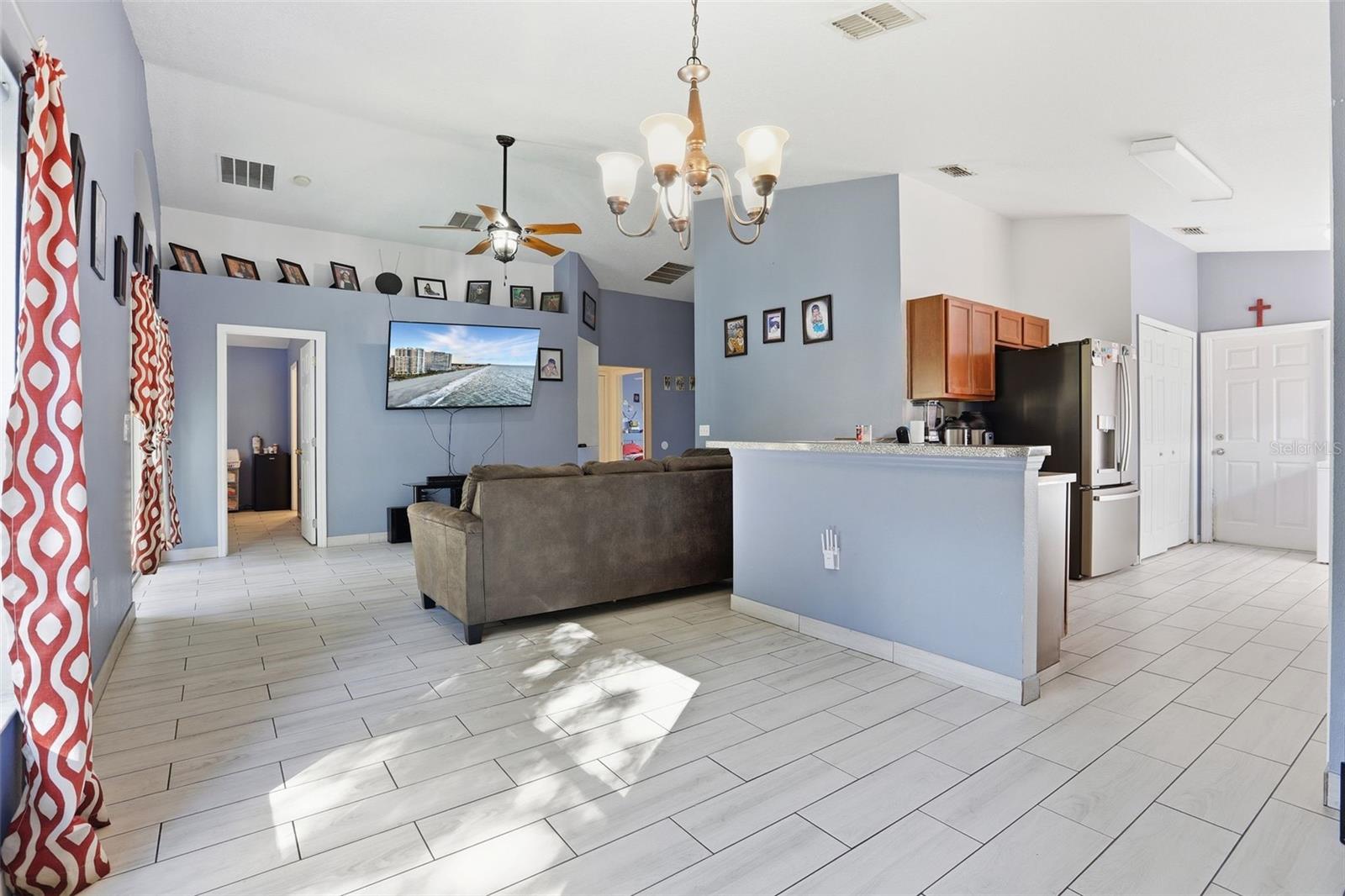 Image 12 of 32 For 9920 4th Avenue