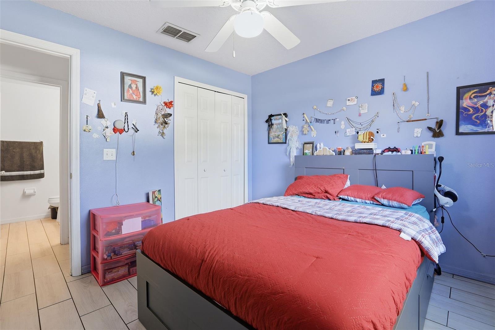 Image 21 of 32 For 9920 4th Avenue