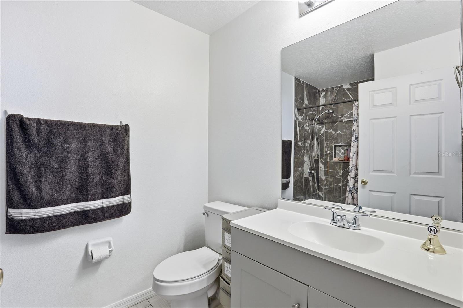 Image 25 of 32 For 9920 4th Avenue