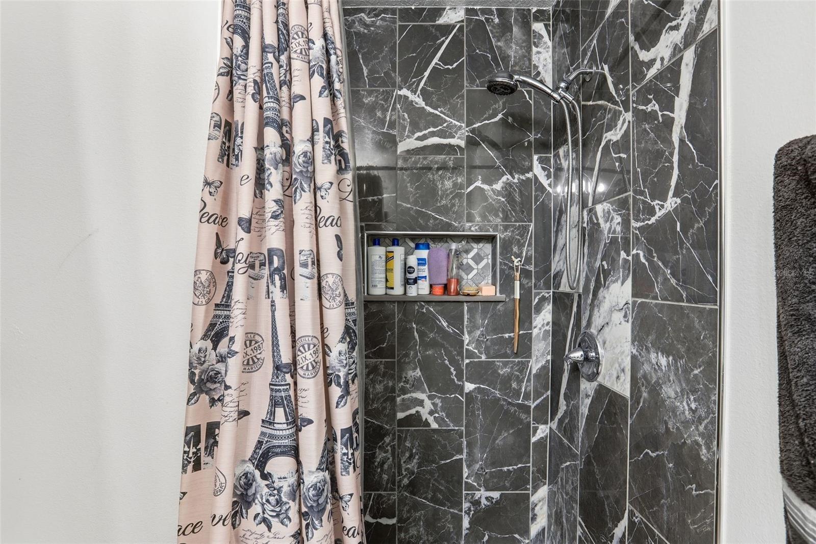 Image 26 of 32 For 9920 4th Avenue