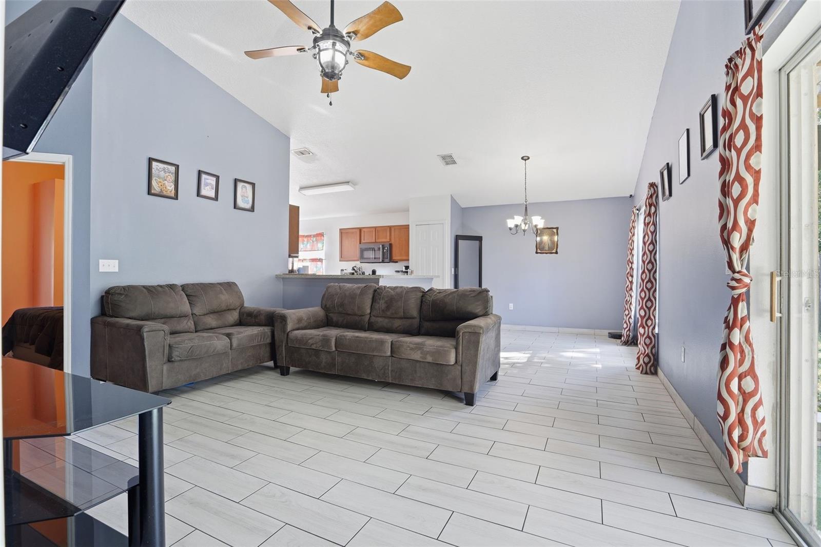 Image 8 of 32 For 9920 4th Avenue