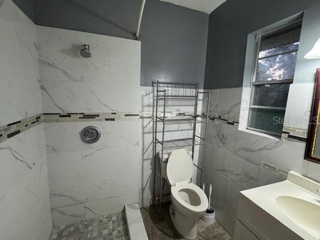 Image 17 of 20 For 112 Crescent Boulevard