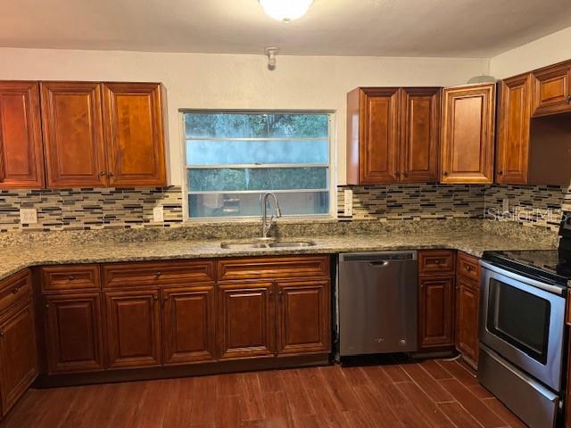 Image 7 of 20 For 112 Crescent Boulevard