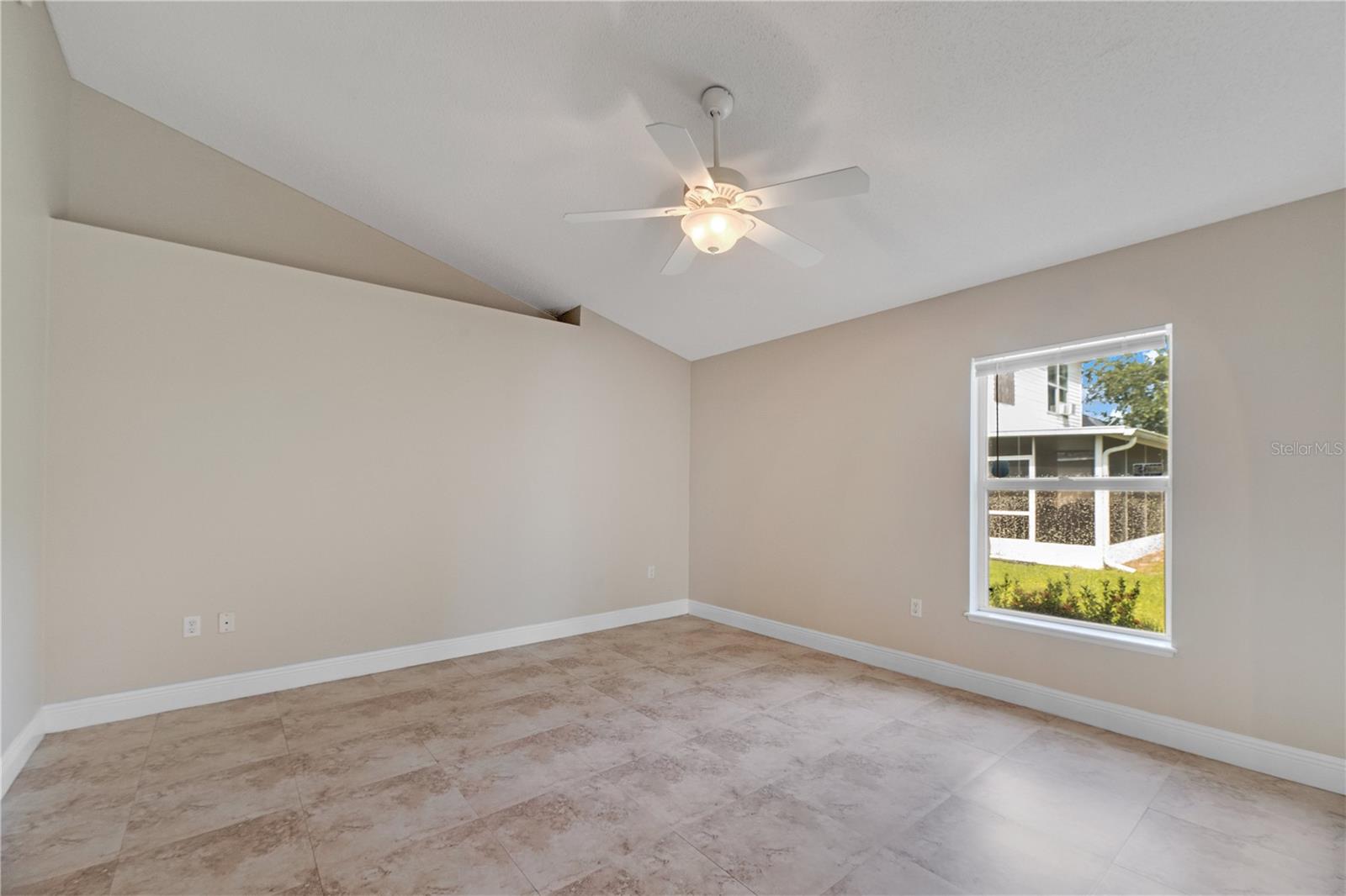 Image 11 of 26 For 1109 Ronlin Street