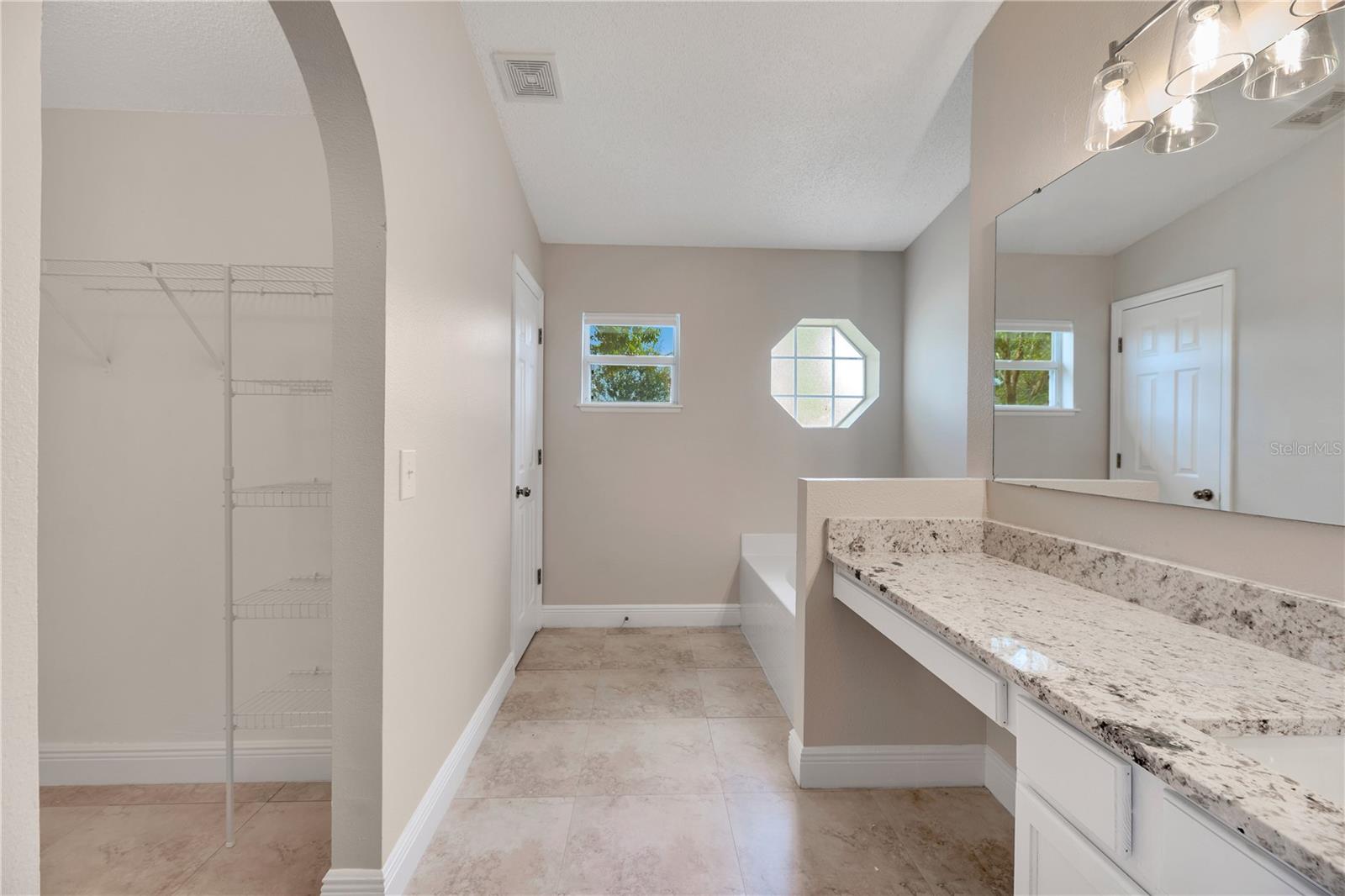 Image 12 of 26 For 1109 Ronlin Street