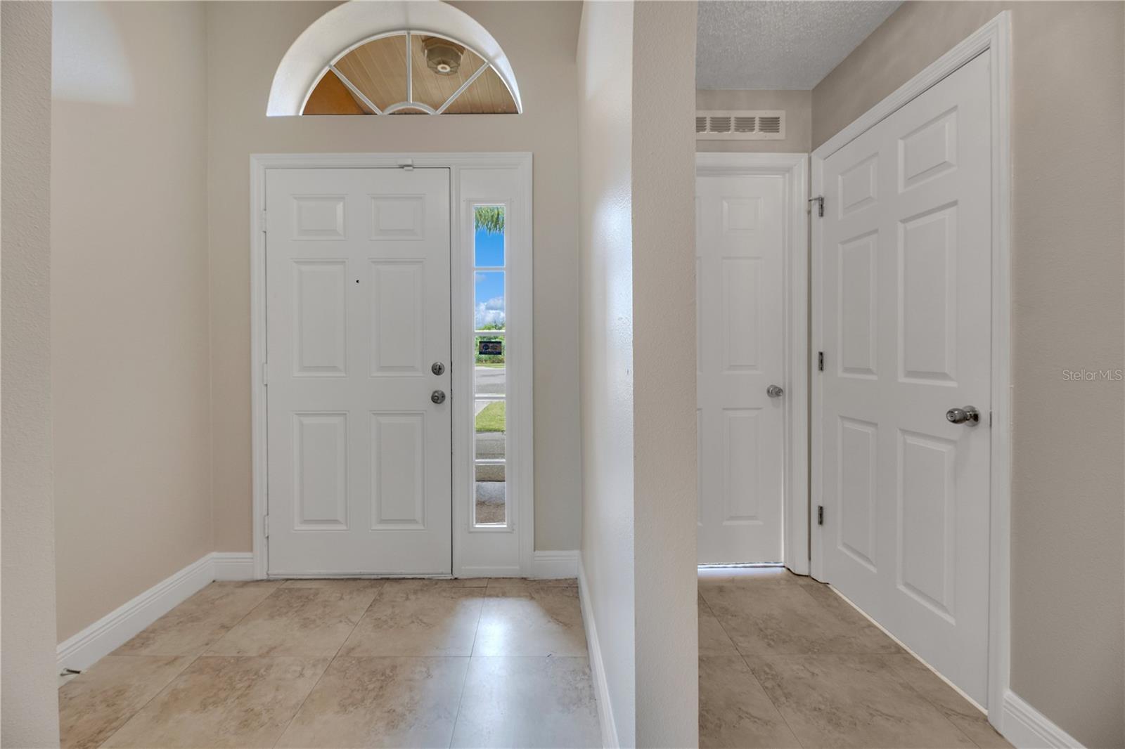 Image 2 of 26 For 1109 Ronlin Street