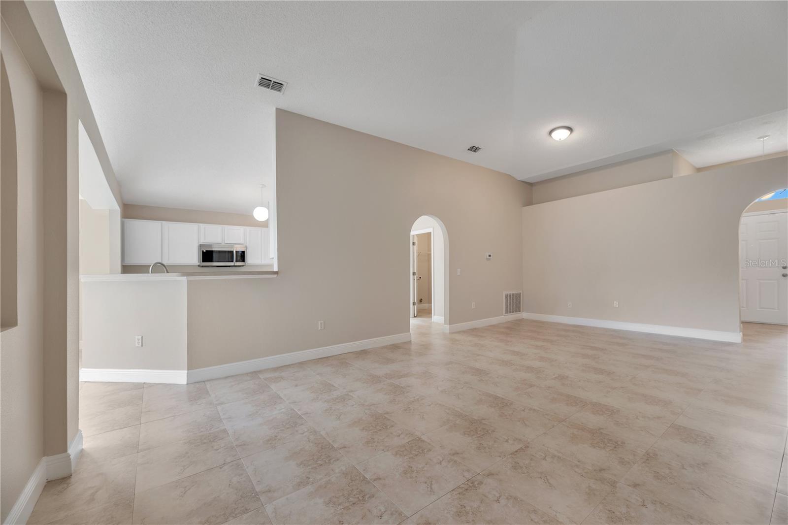 Image 5 of 26 For 1109 Ronlin Street