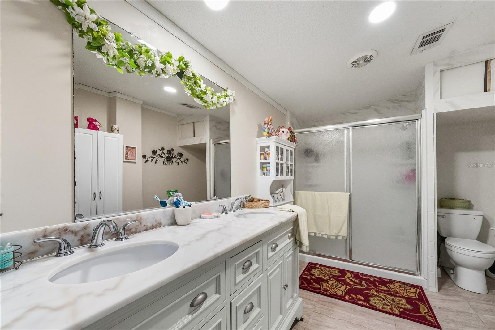 Image 15 of 29 For 306 Evandee Court