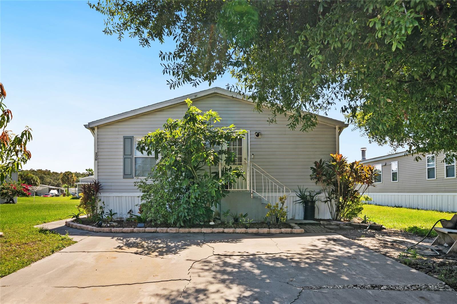 Image 2 of 29 For 306 Evandee Court