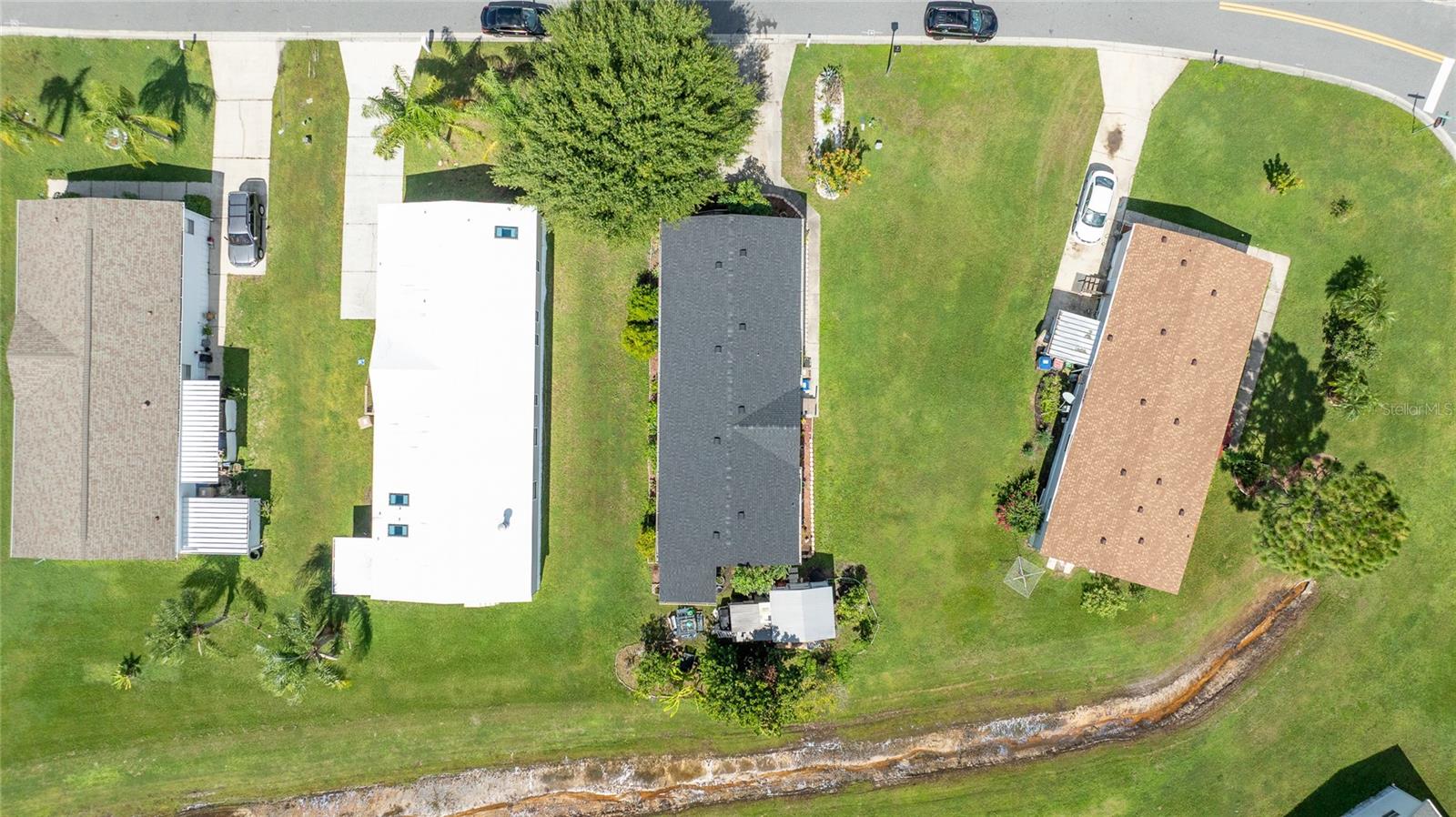 Image 24 of 29 For 306 Evandee Court