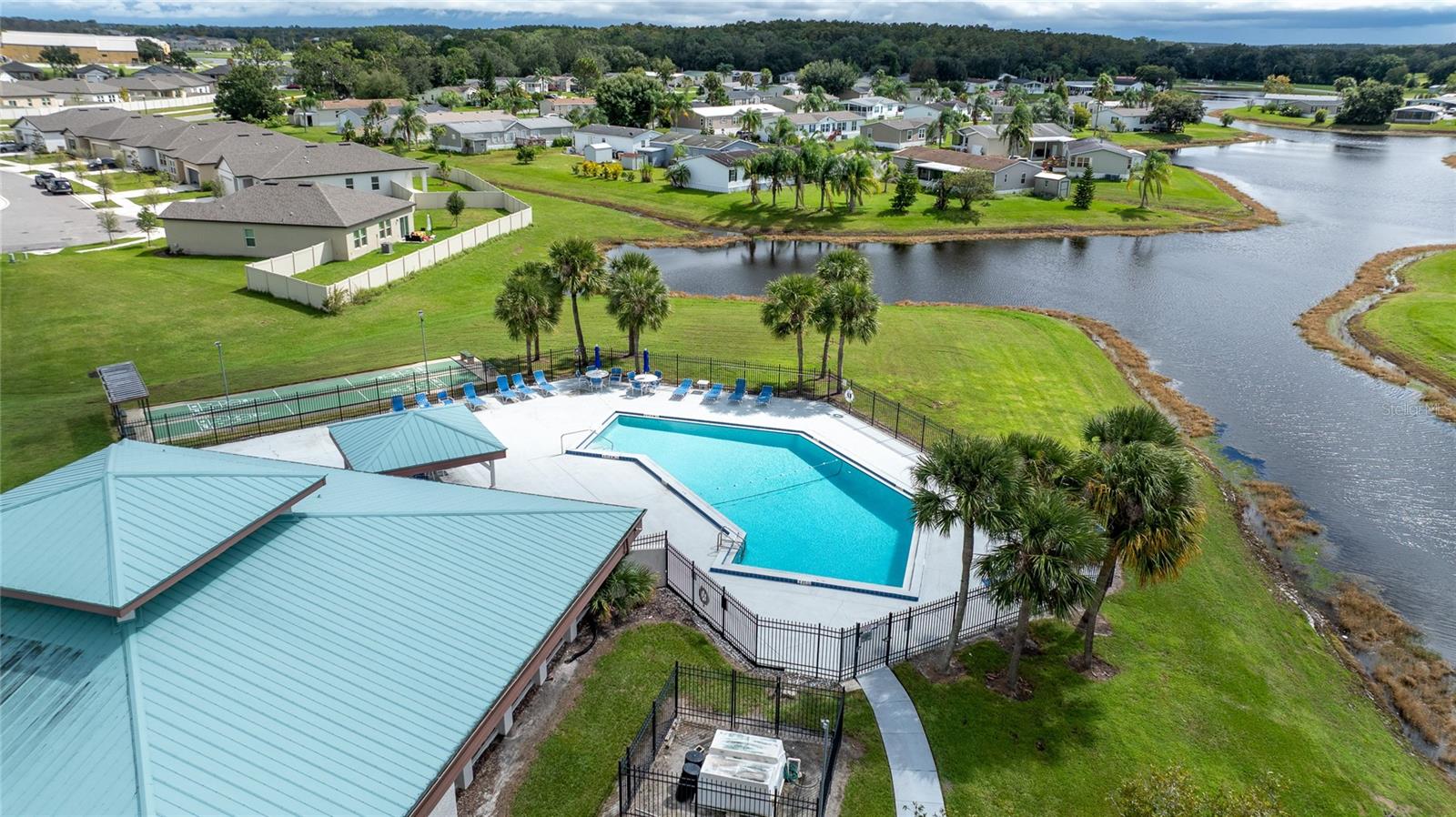 Image 28 of 29 For 306 Evandee Court