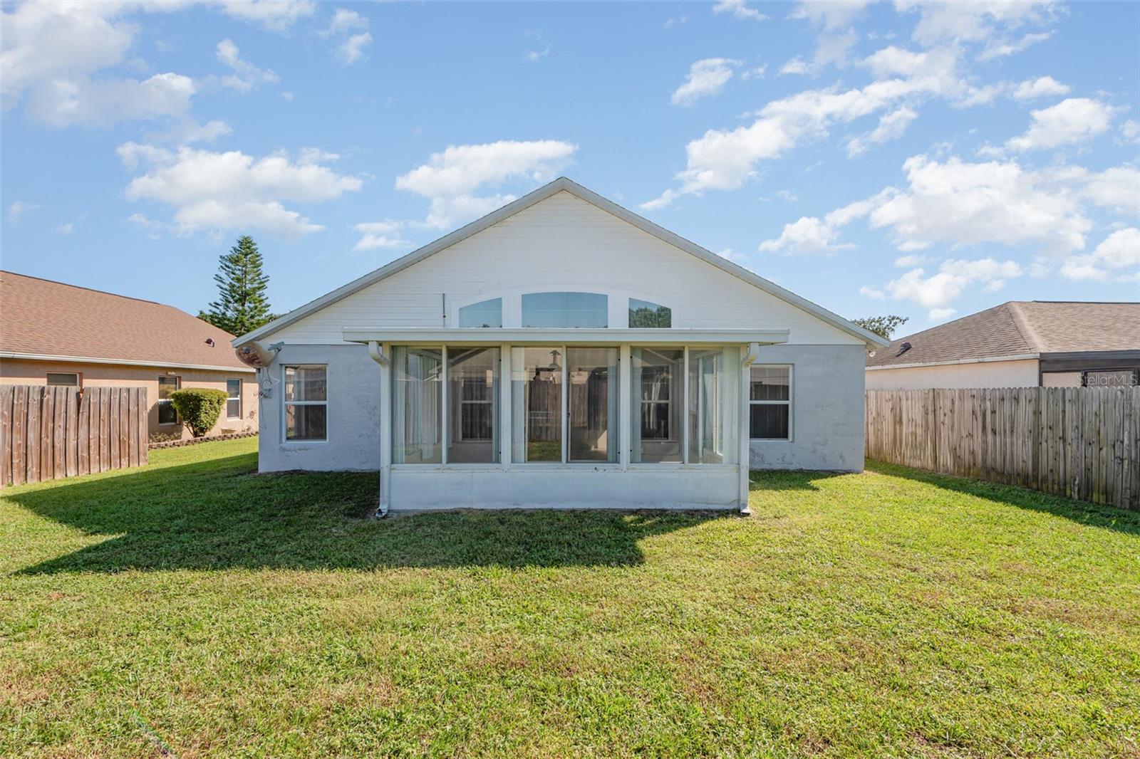 Image 20 of 25 For 844 Delfino Place