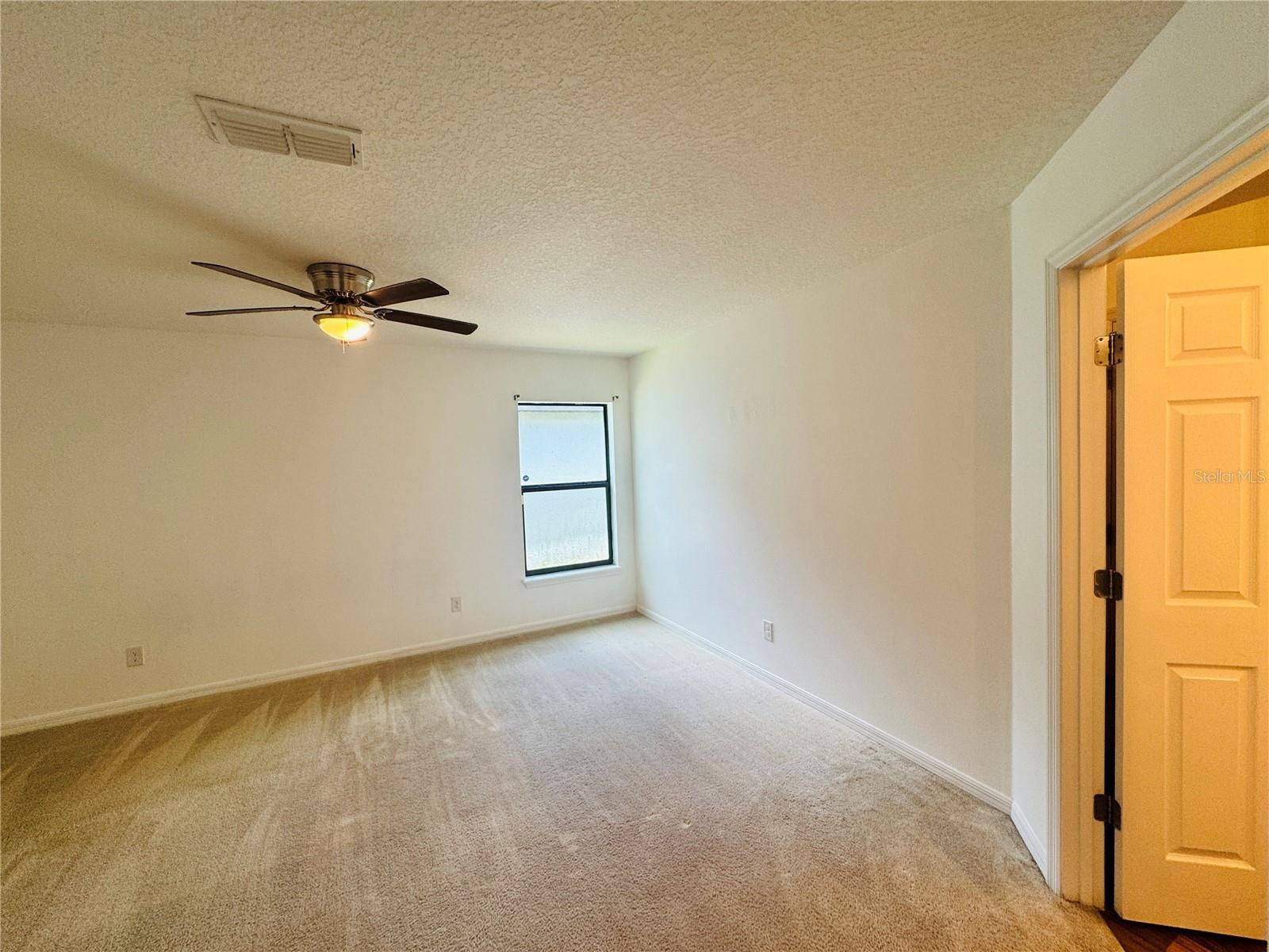 Image 12 of 30 For 1090 Woodlark Drive