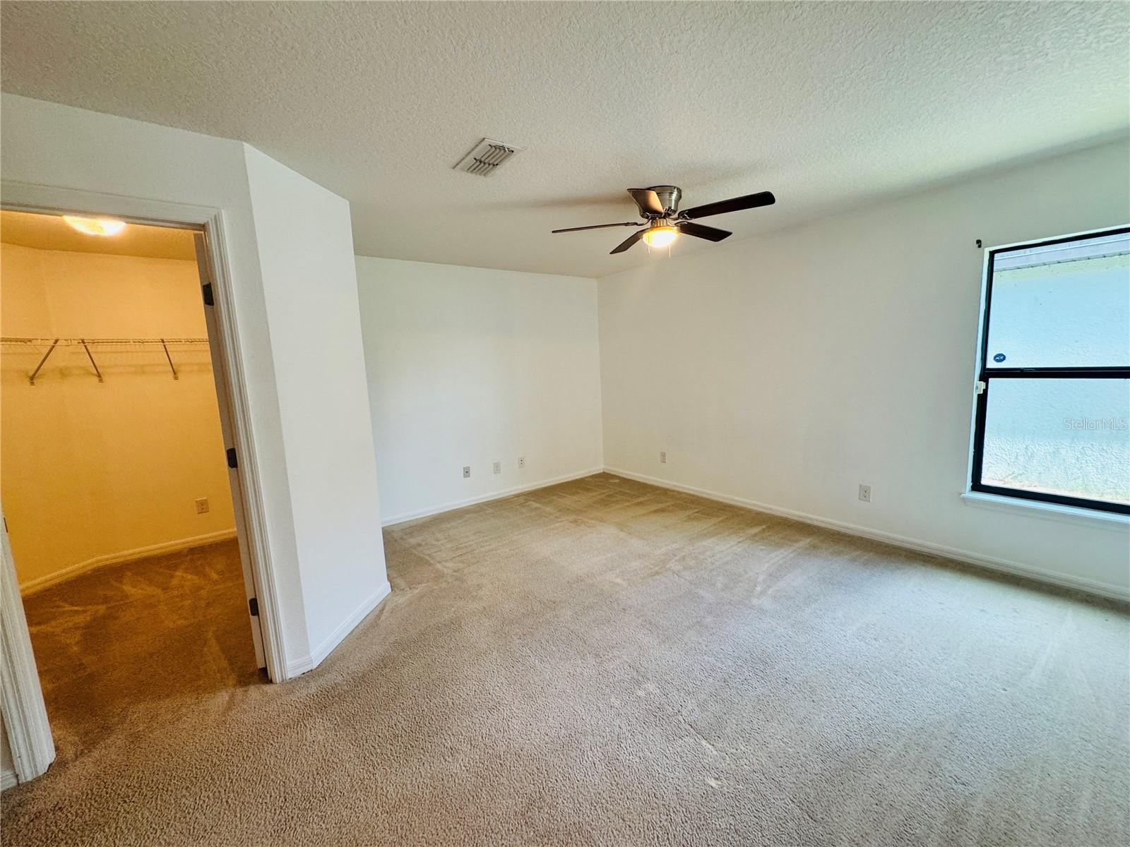 Image 17 of 30 For 1090 Woodlark Drive