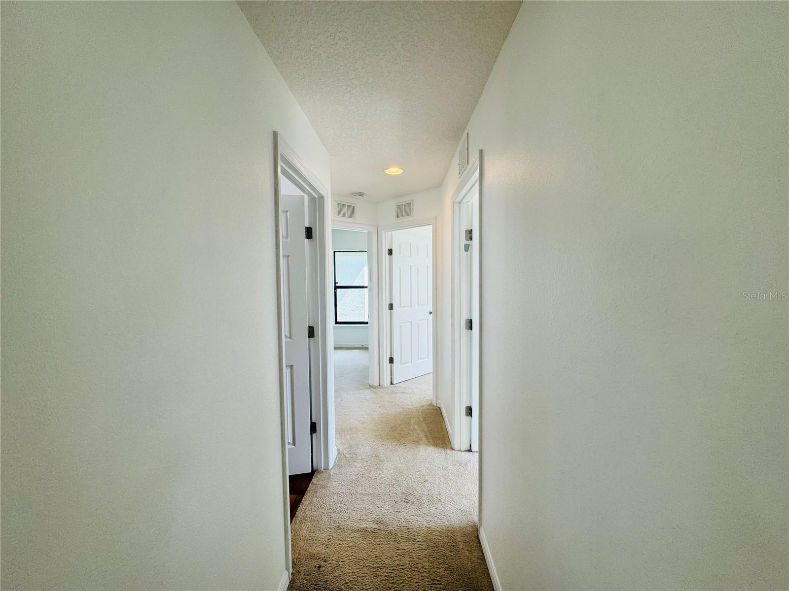 Image 19 of 30 For 1090 Woodlark Drive