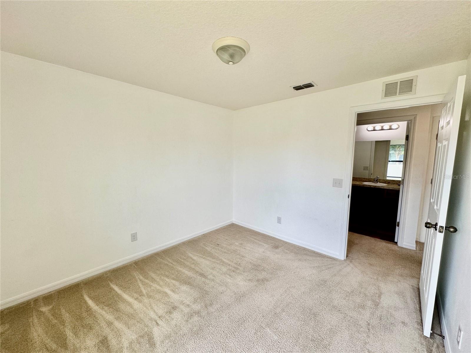 Image 23 of 30 For 1090 Woodlark Drive