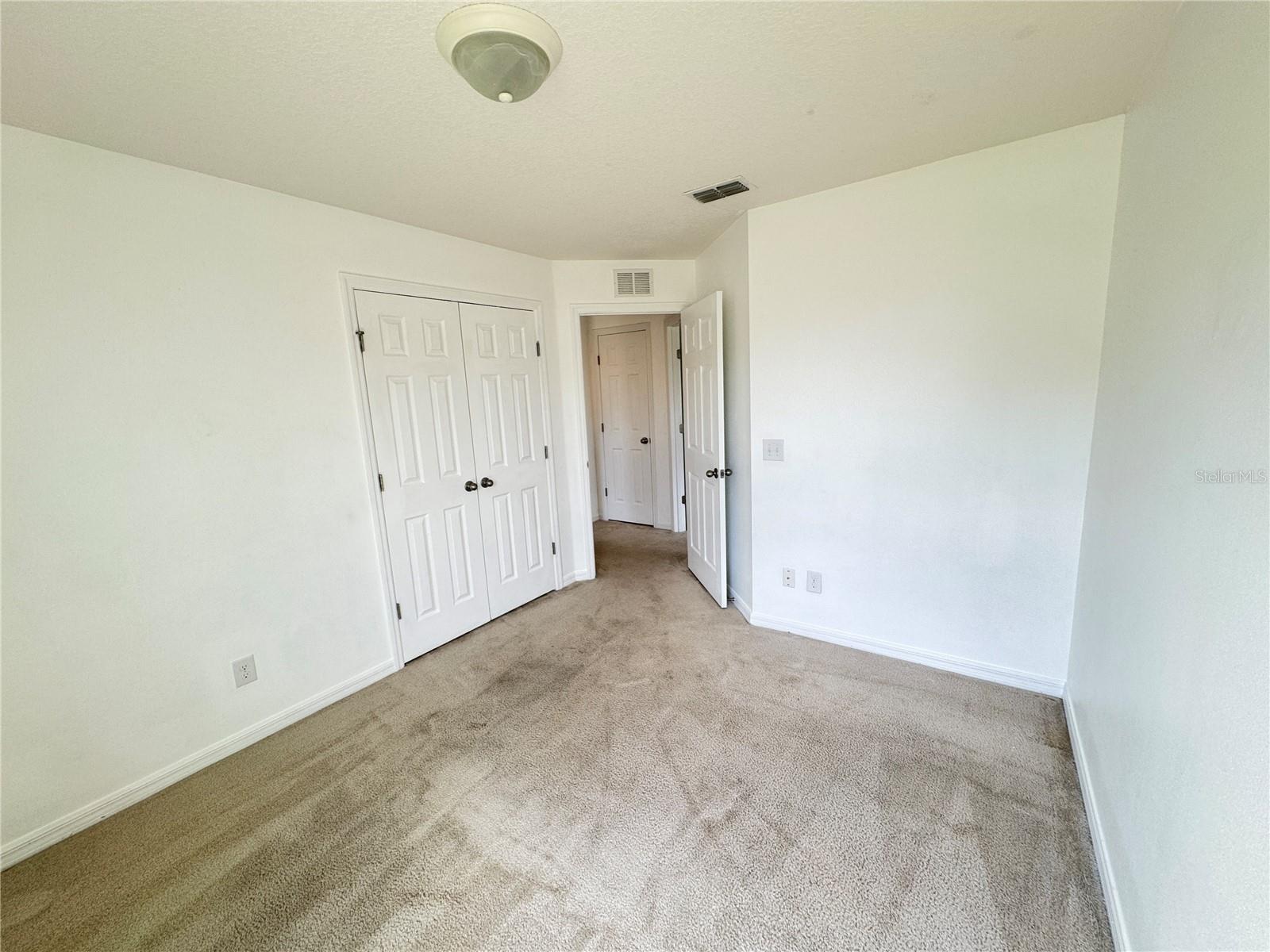 Image 26 of 30 For 1090 Woodlark Drive