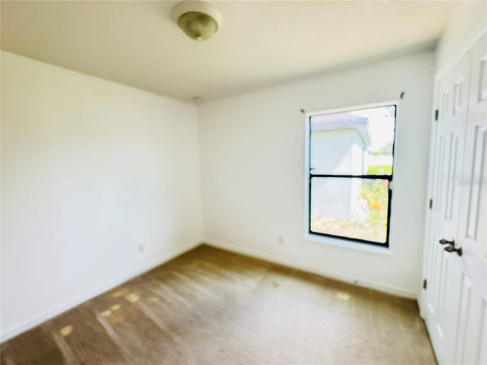 Image 27 of 30 For 1090 Woodlark Drive
