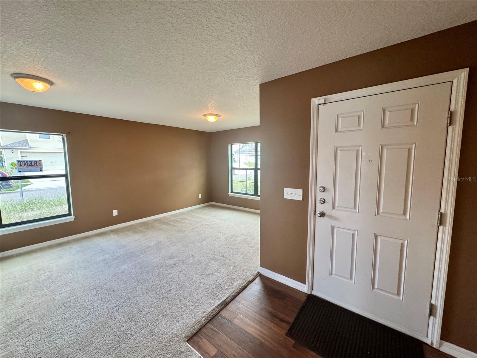 Image 3 of 30 For 1090 Woodlark Drive