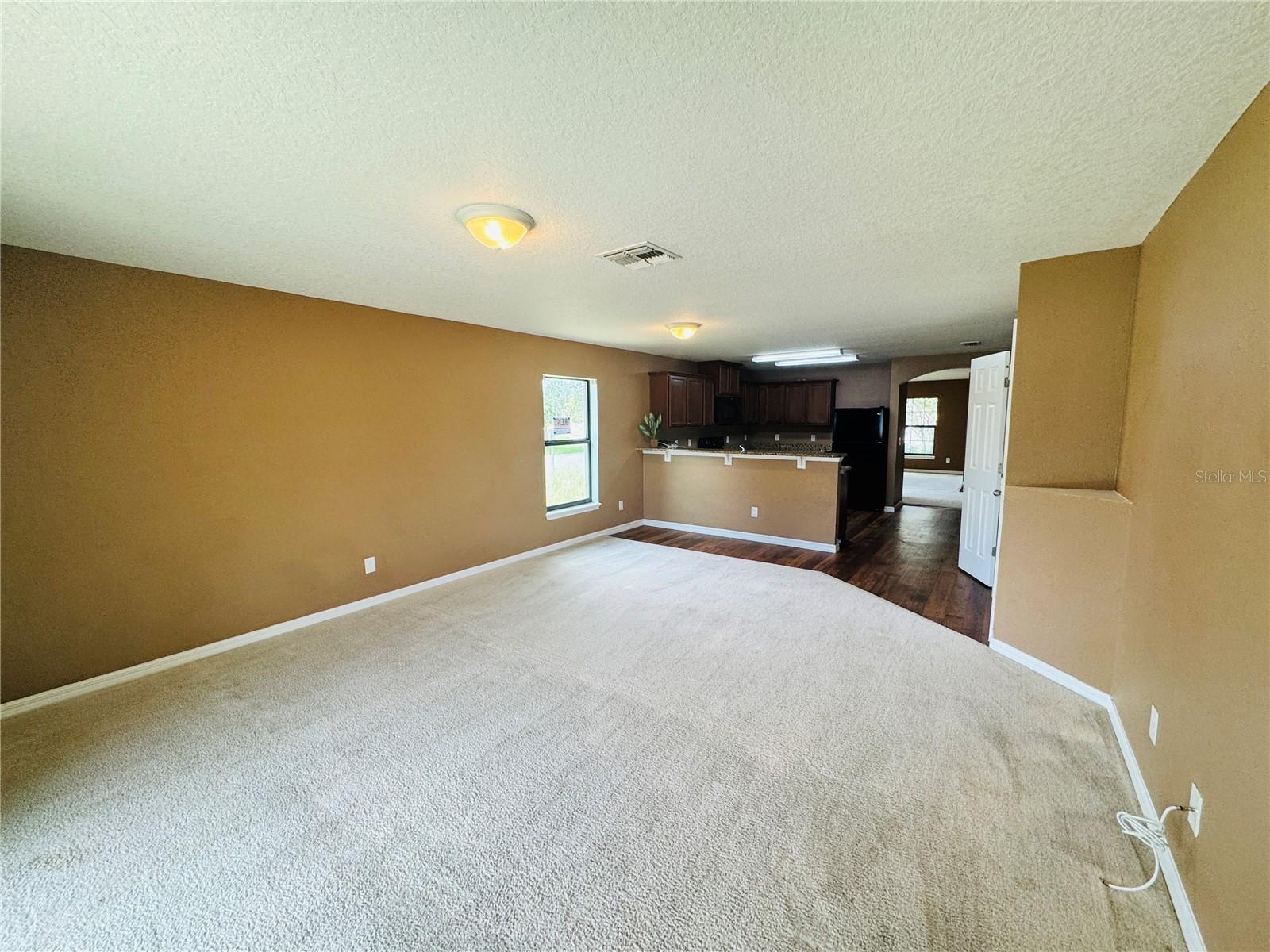 Image 8 of 30 For 1090 Woodlark Drive