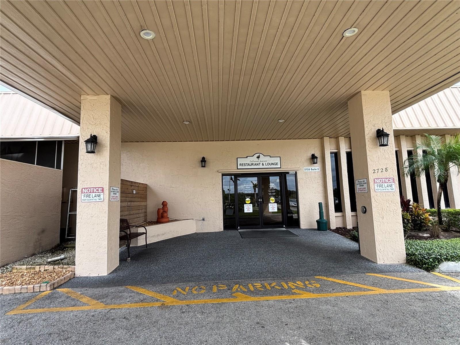 Image 23 of 28 For 2111 Canopy Circle 139