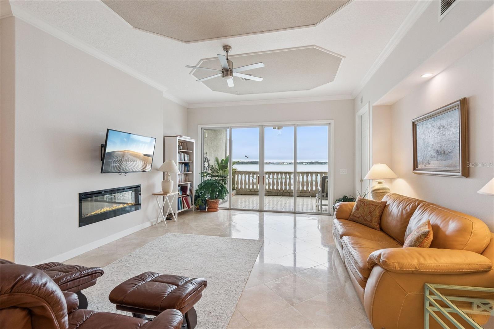 Image 29 of 58 For 8761 The Esplanade  5