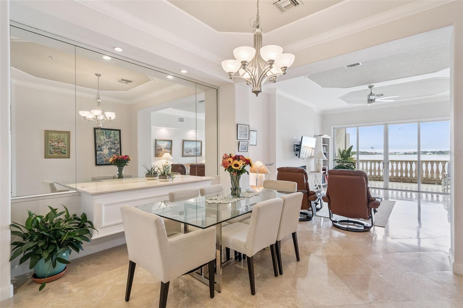 Image 32 of 58 For 8761 The Esplanade  5