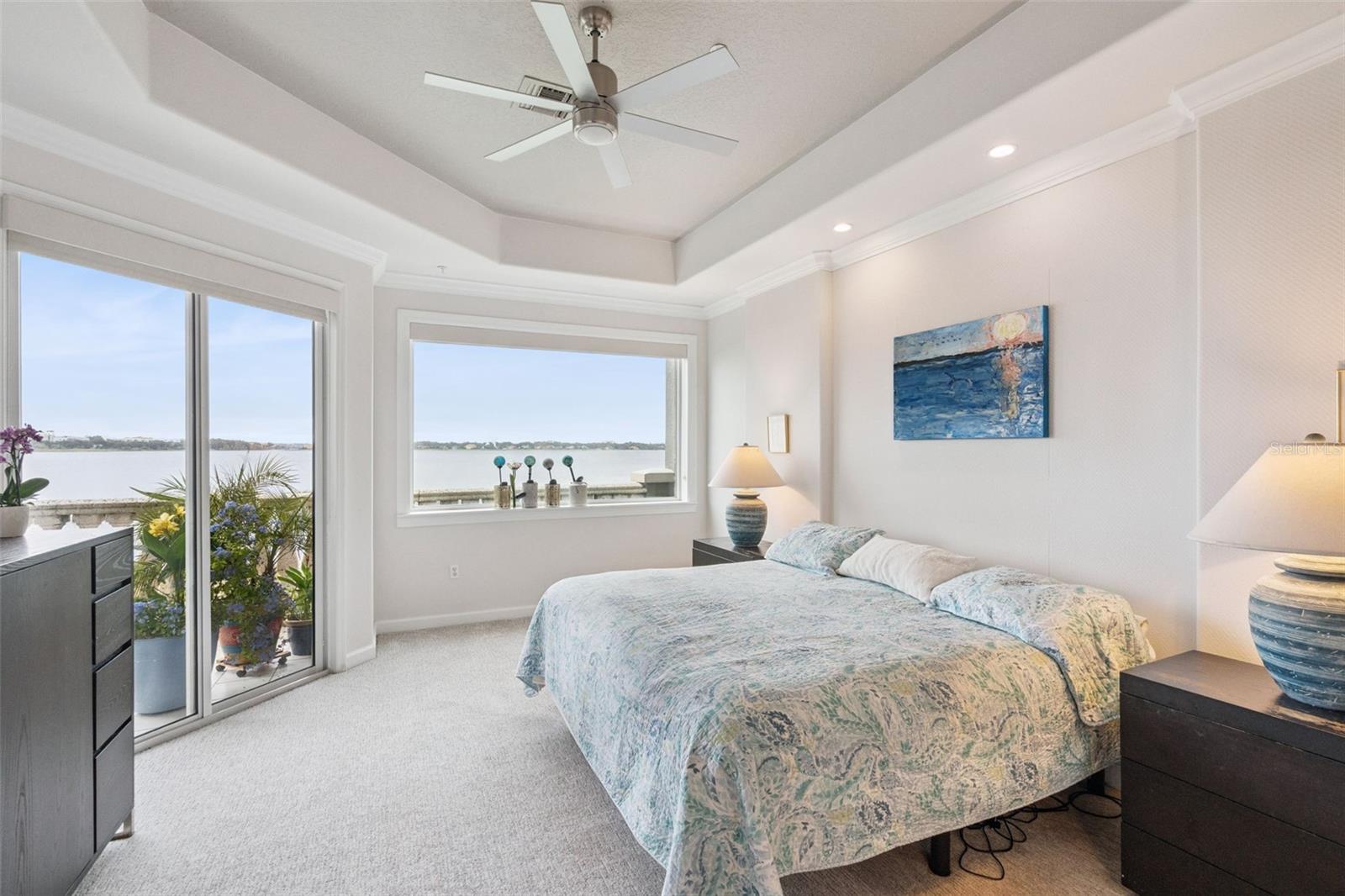 Image 40 of 58 For 8761 The Esplanade  5