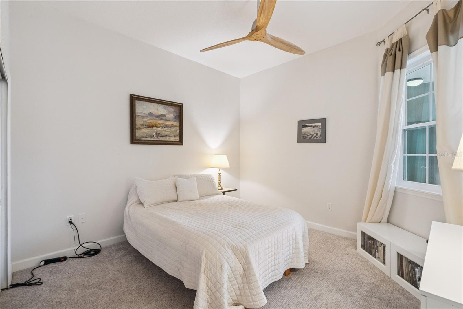 Image 45 of 58 For 8761 The Esplanade  5