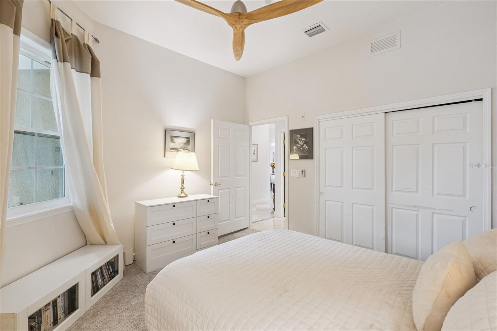 Image 47 of 58 For 8761 The Esplanade  5