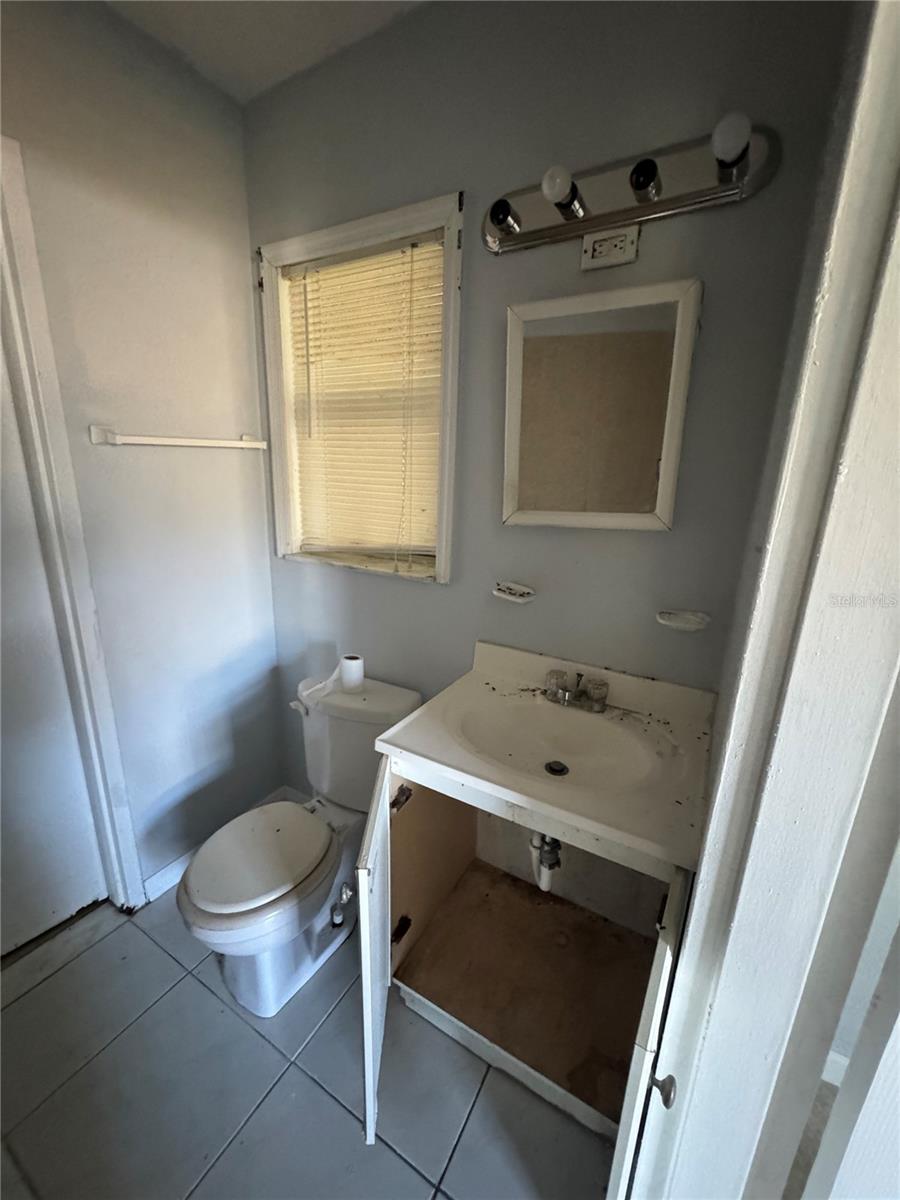 Image 9 of 17 For 1303 Georgia Avenue