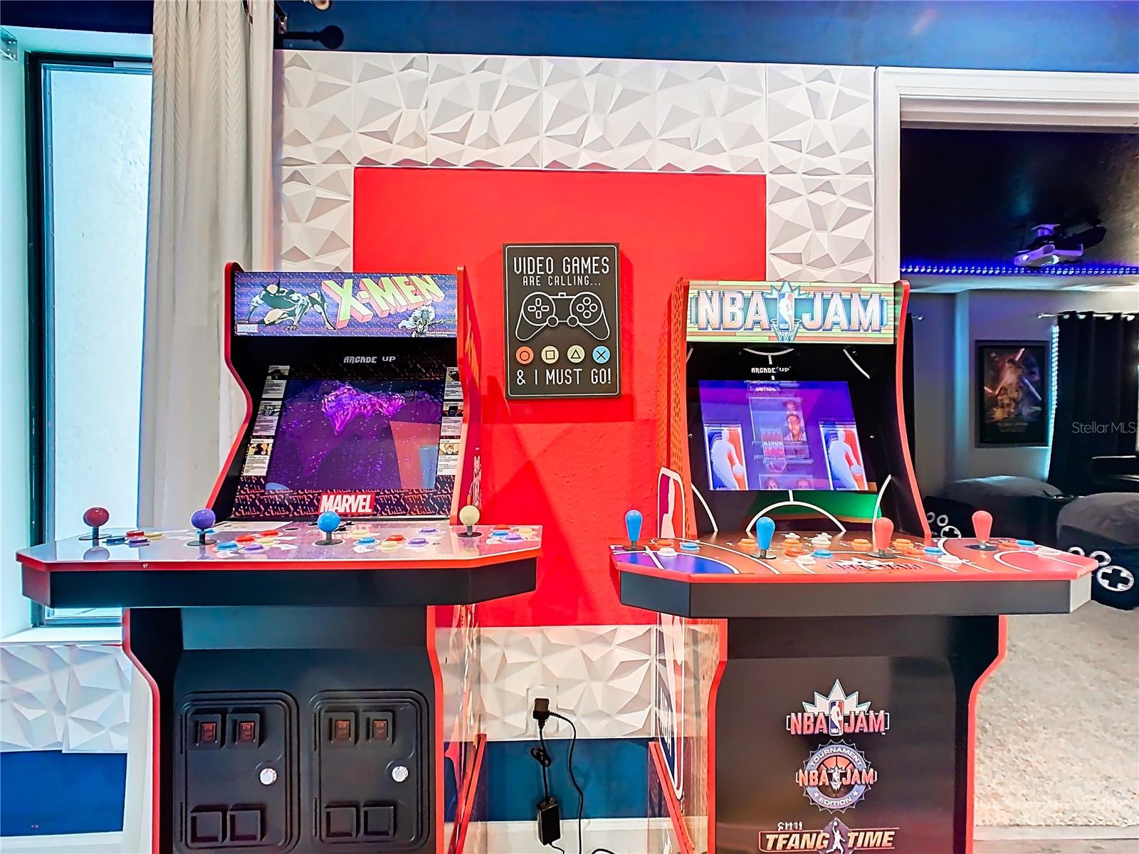 Image 18 of 56 For 2925 Fable Street