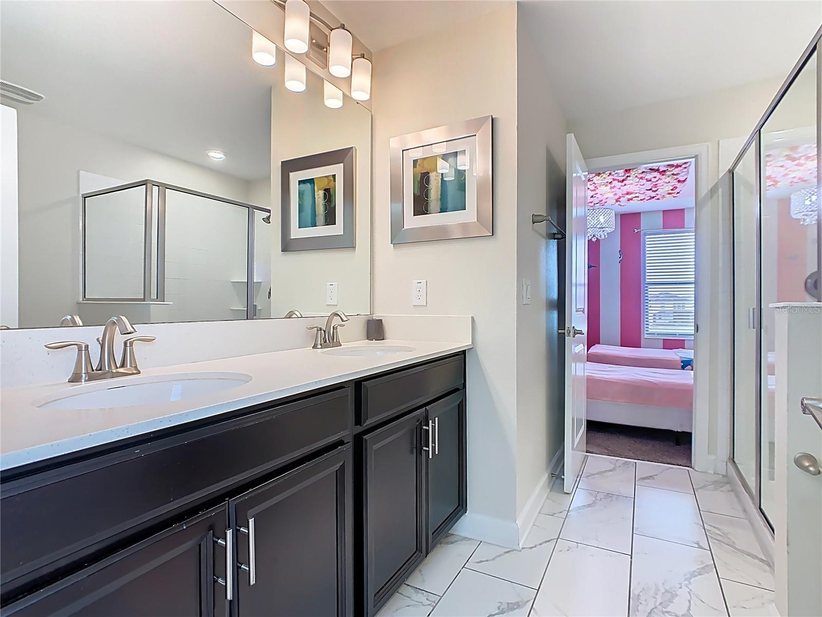 Image 27 of 56 For 2925 Fable Street