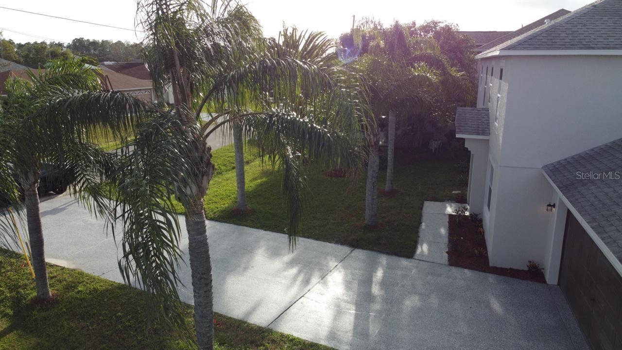 Image 7 of 49 For 1115 Munster Court