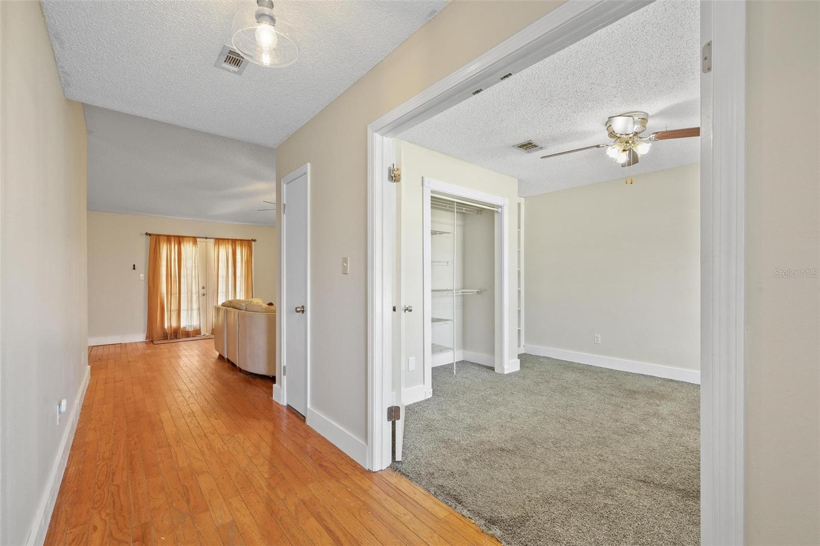 Image 3 of 42 For 4416 Summerfield Court